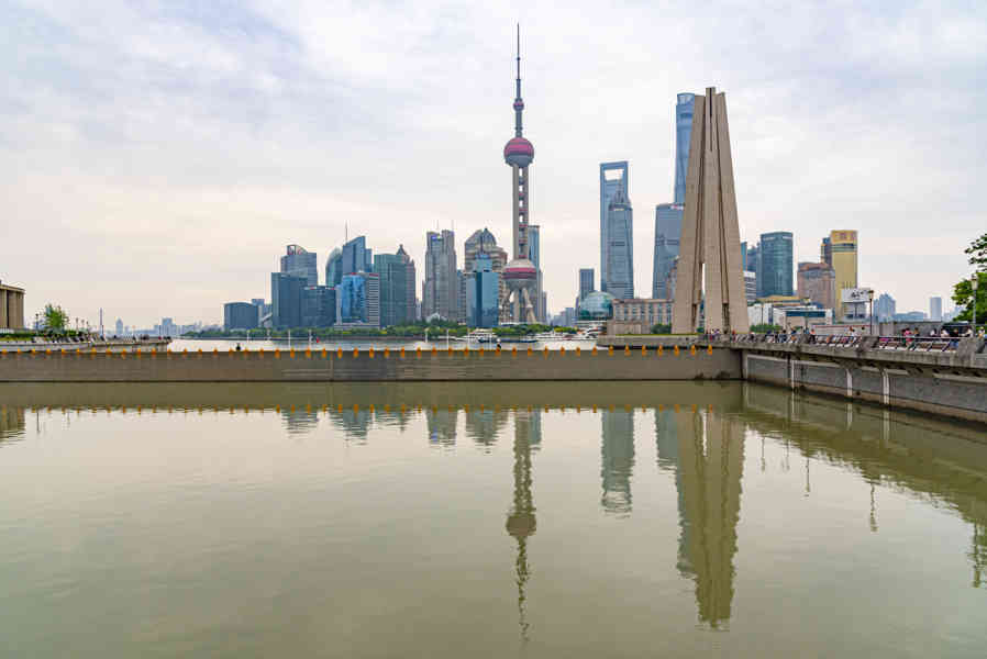 China - Shanghái 005 - distrito de Pudong.jpg